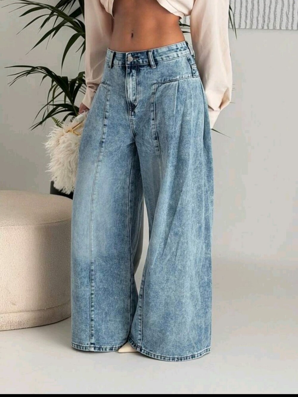 NWOT Wide Leg Light Blue Women’s Jeans